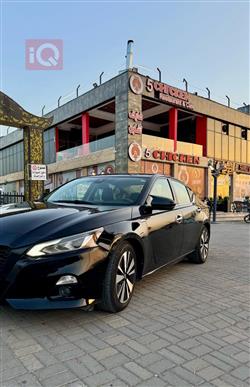 نيسان ألتيما